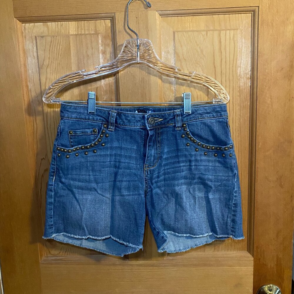 Apt 9 jean shorts